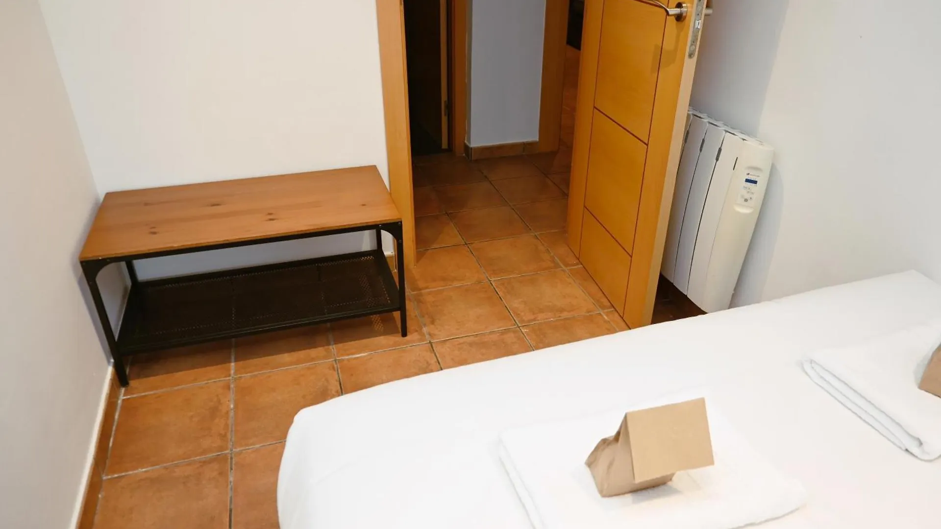 Apartment Homenfun Barcelona Drassanes Spain