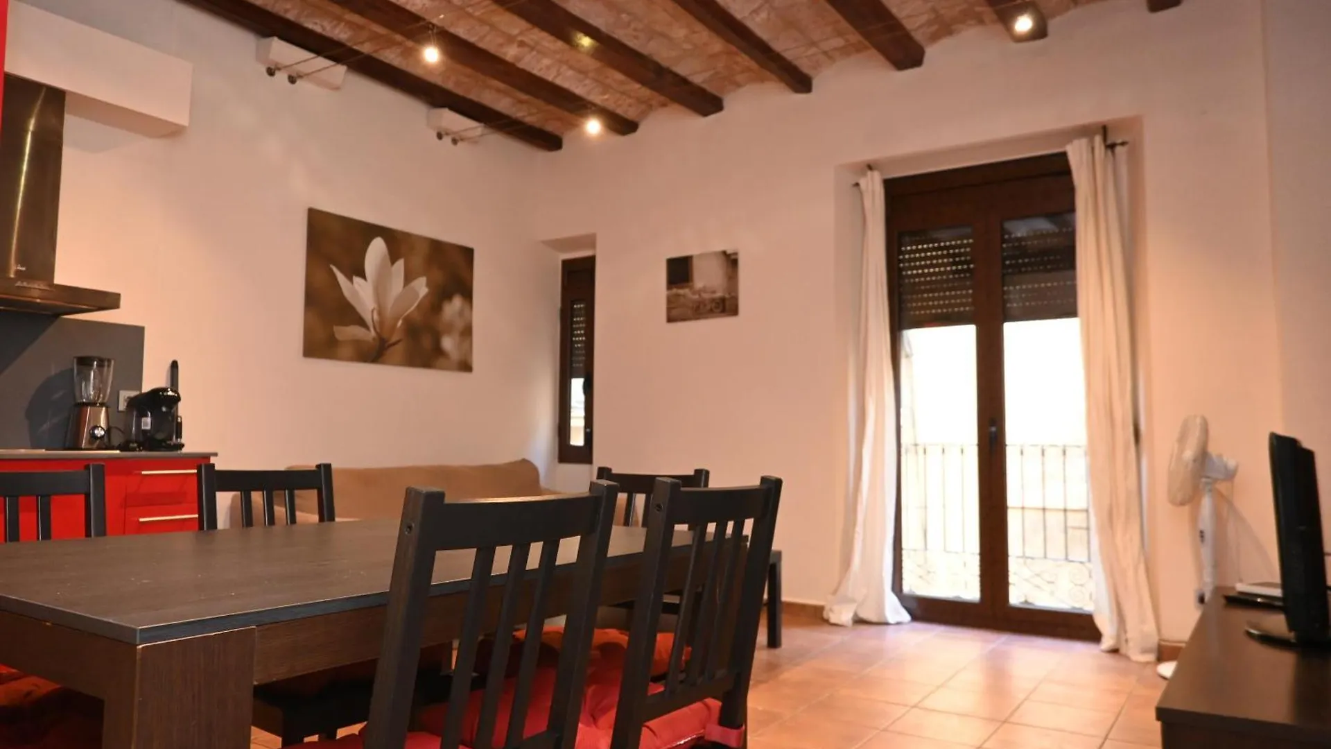 Apartment Homenfun Barcelona Drassanes